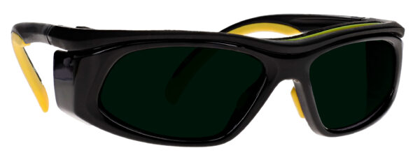 Phillips_Safety-206-yellow-and-black_with_black_side_shields-angleright_GB-G3-206-YBO